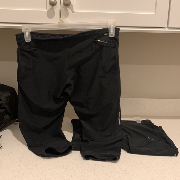 Bundle of 2 Nike dri-fit running capris size L - Picture 3 of 6